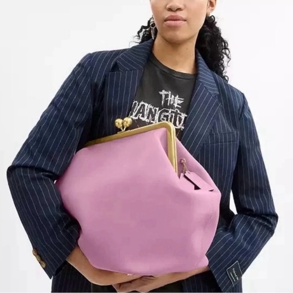 COACH Large Kisslock Frame Shoulder Clutch Bag (Pink) - NWT💝 - Picture 3 of 16